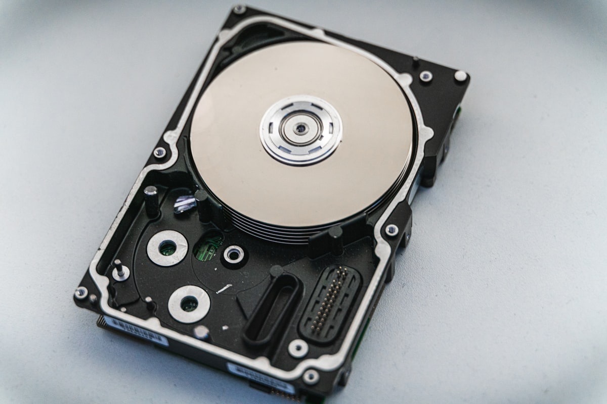 Qué hacer si tu disco duro no enciende: guía completa